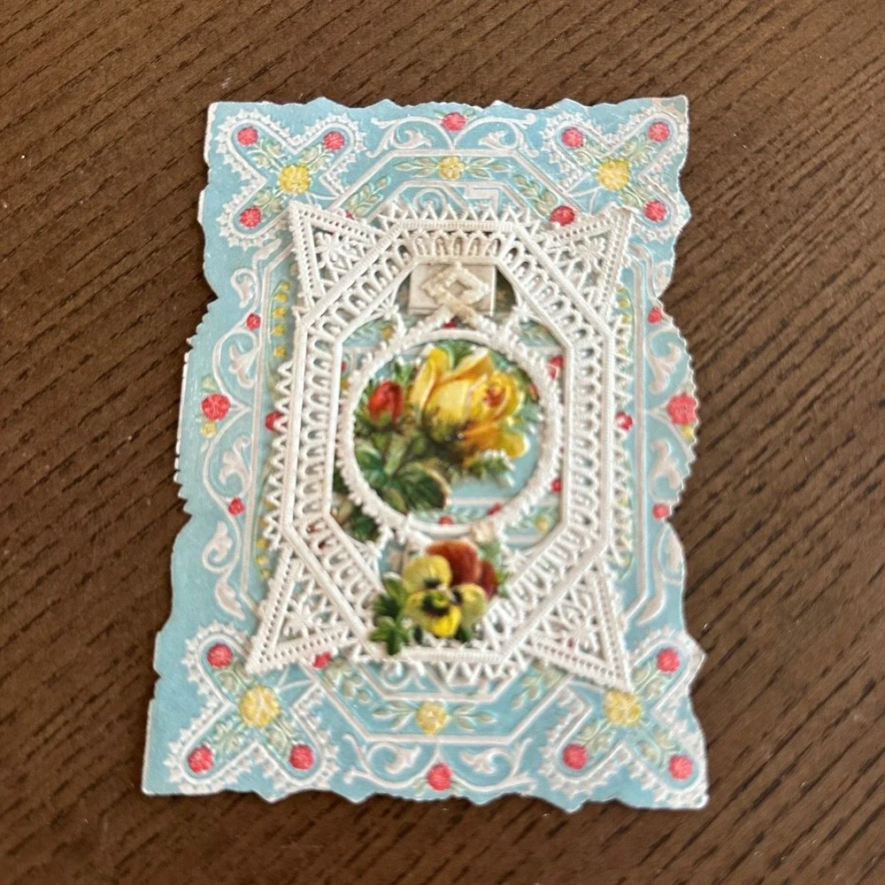 Victorian Valentine Die Cut Paper Lace Greeting Card Yellow Rose Pansy‎ Ephemera